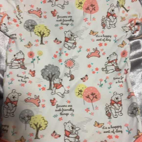 Disney Winnie the Pooh 6-9 month girl onsie - Picture 4 of 5